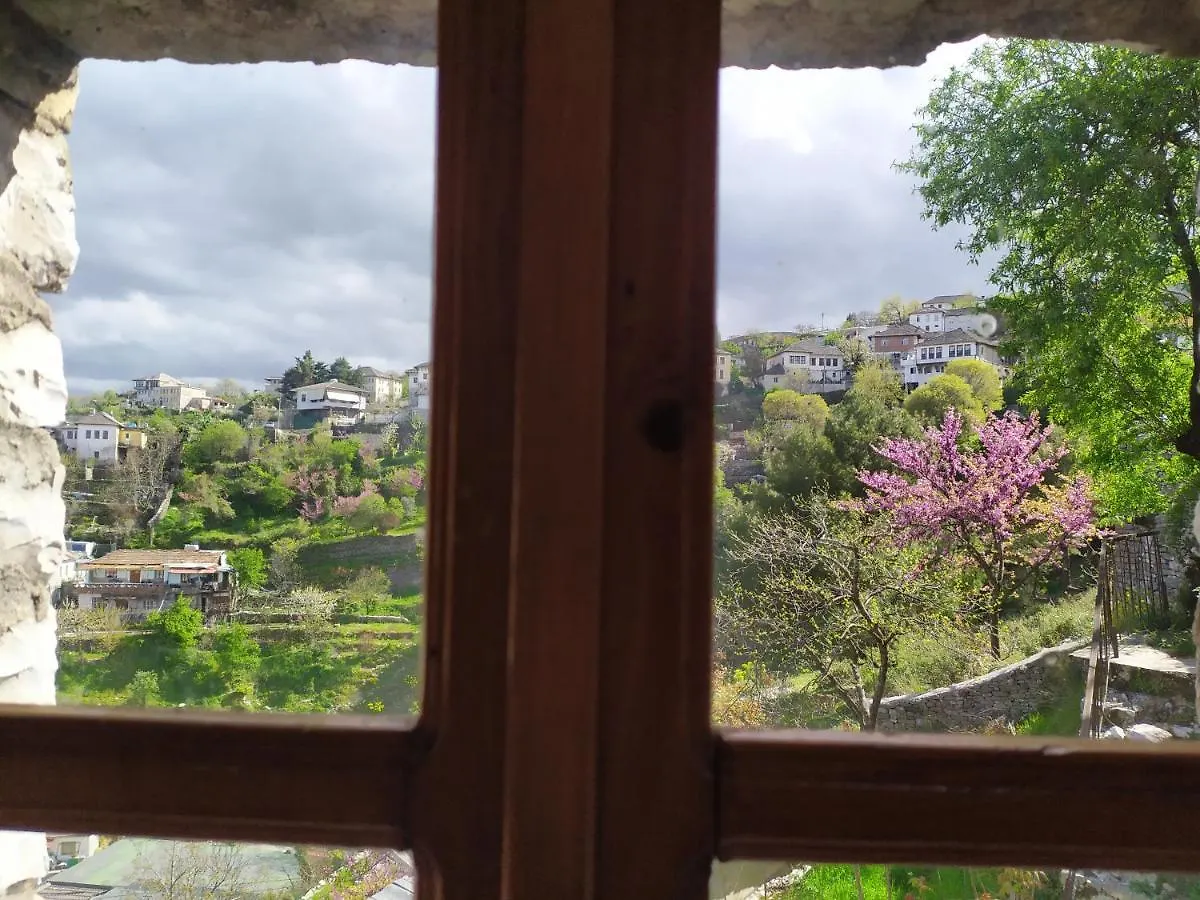 Guest House Salaria Gjirokastër