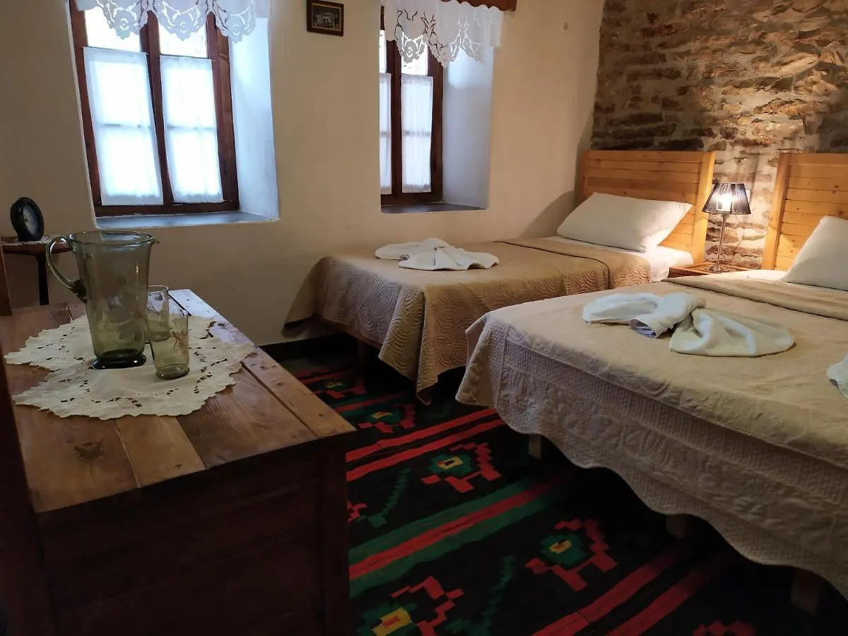 Guest House Salaria Gjirokastër