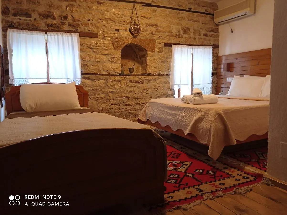 Guest House Salaria Гирокастра