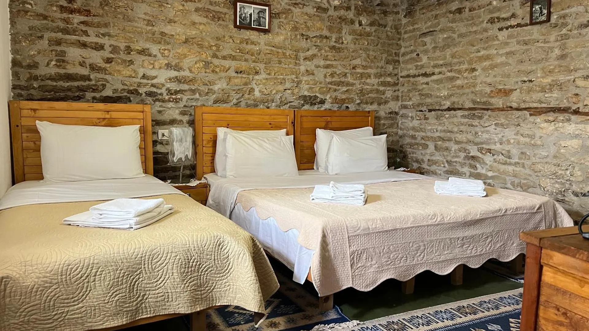 Guest House Salaria Gjirokastër 0*,  Albânia