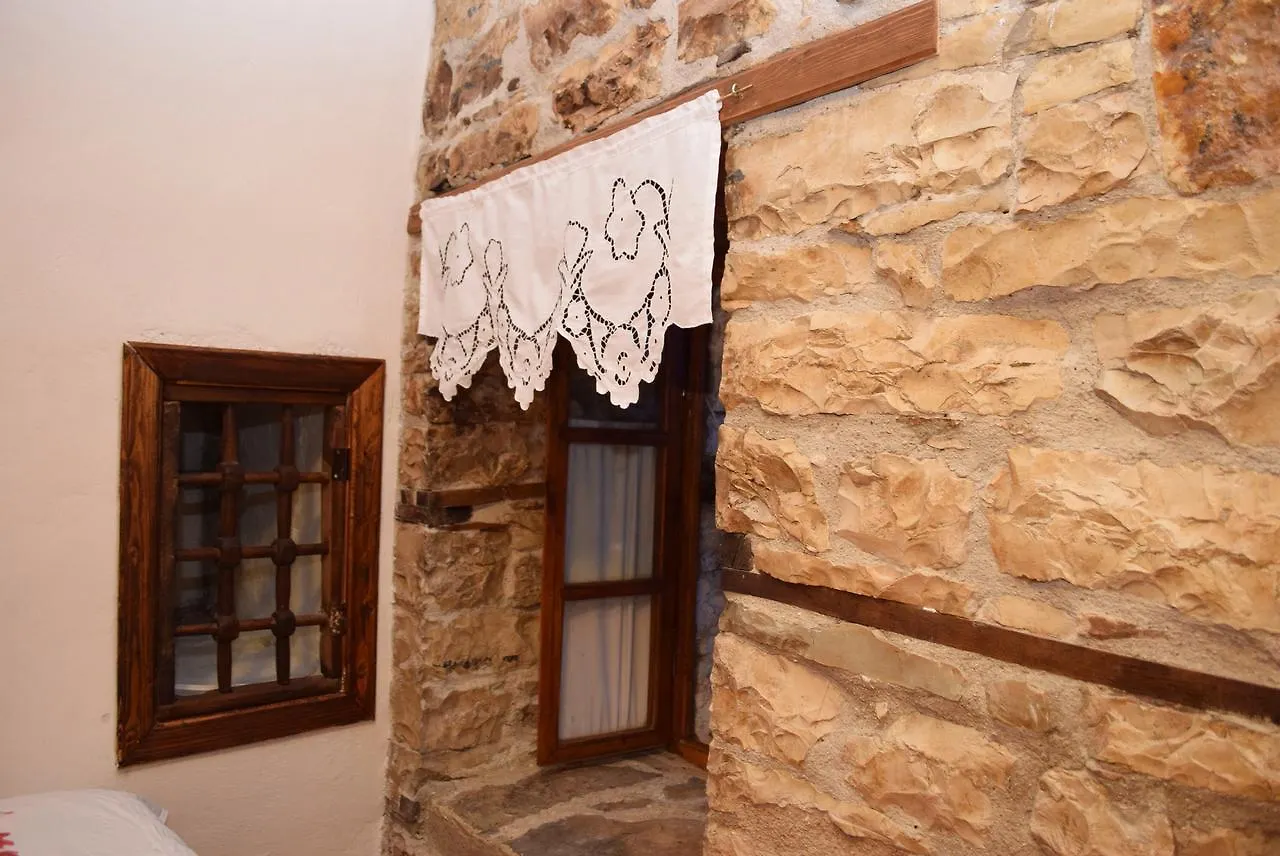 Guest House Salaria Gjirokastër