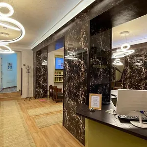 https://rruga-reshit-ollaku-5.hotels-in-tirana.com