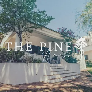 pine-house-faro-airport-beach-and-city-center.hotelaalgarve.com/