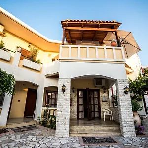 https://erato-hotel-apartments.rethymnohotels.net
