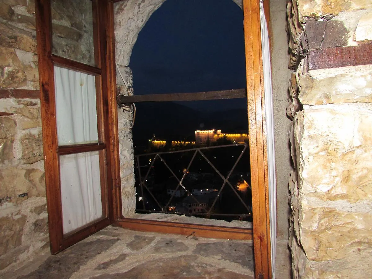 Guest House Salaria Gjirokastër